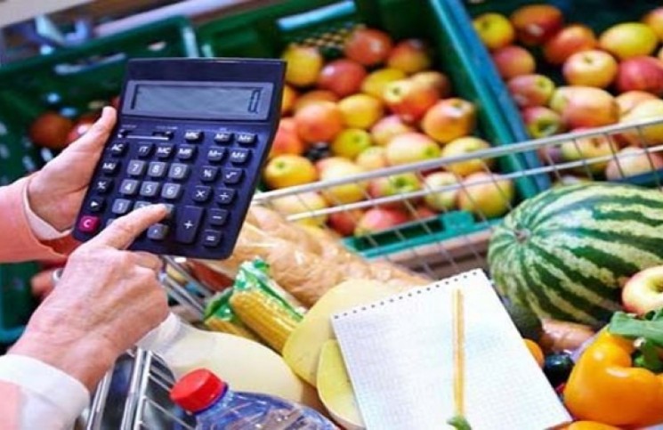 Inflação desacelera e fecha outubro em 0,24%, diz IBGE